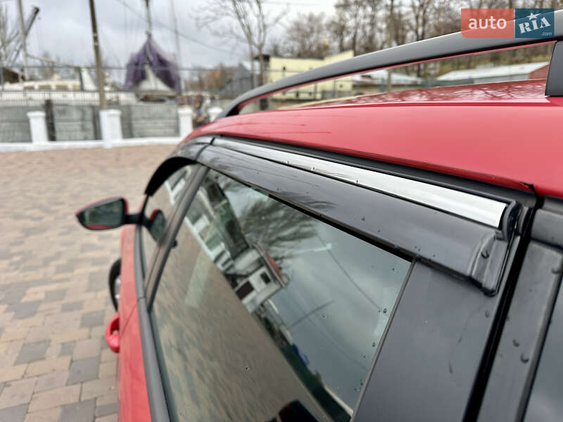 Универсал Volkswagen Passat 2011 в Николаеве