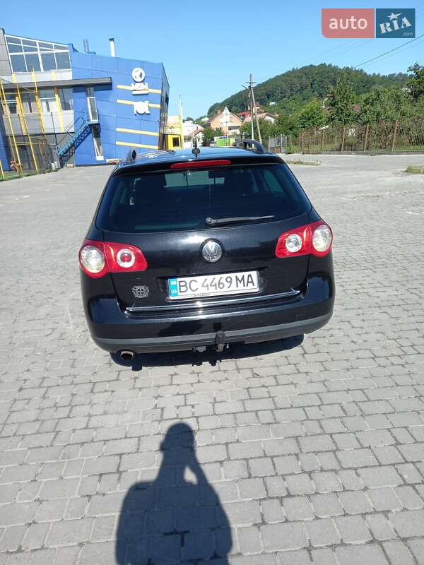 Универсал Volkswagen Passat 2005 в Винниках фото 6 Универсал Volkswagen Passat 2005 в Винниках