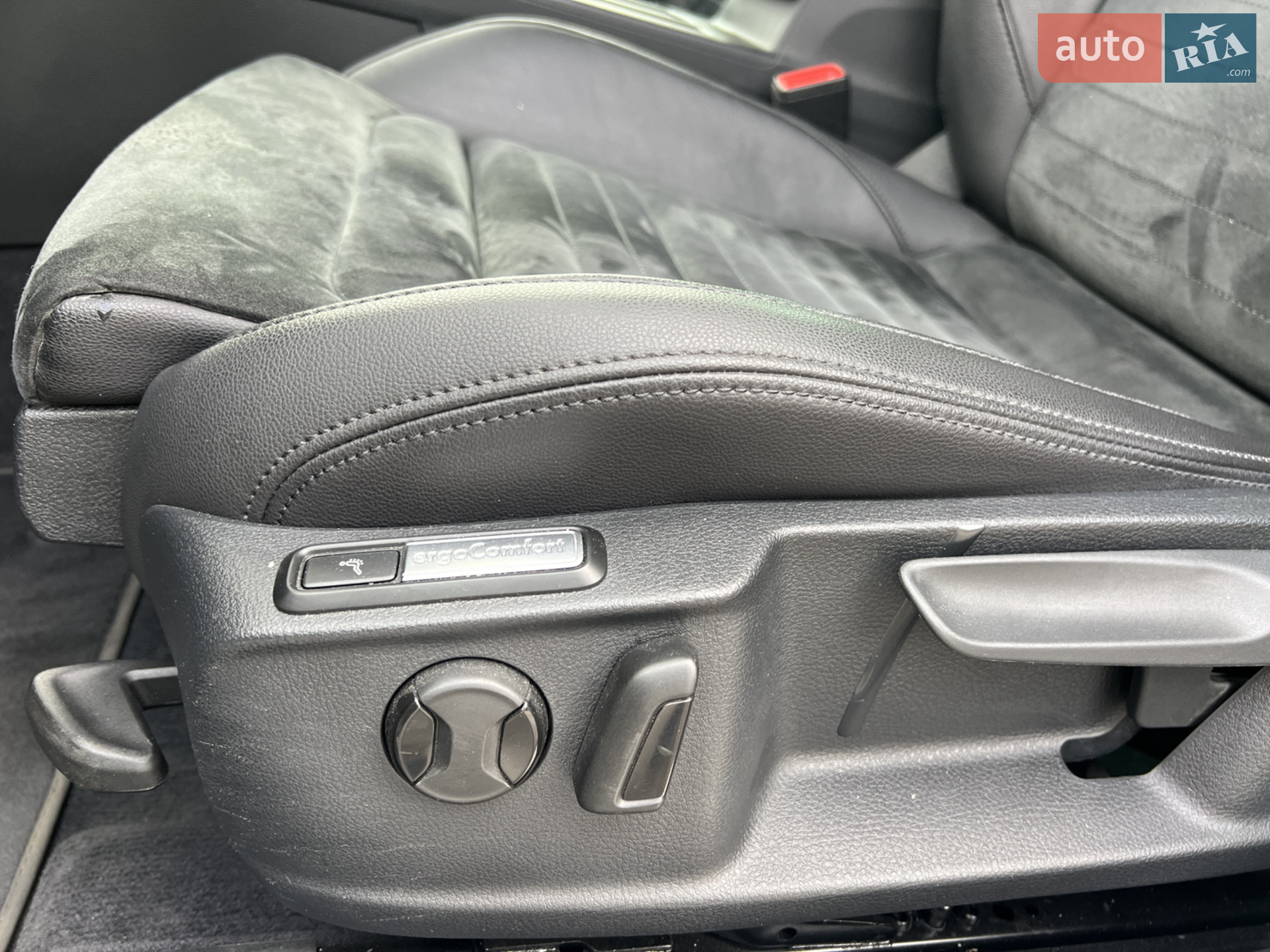 2019 Volkswagen Passat - мініатюра 27