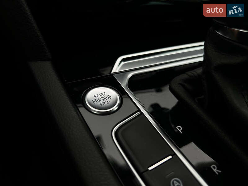 Универсал Volkswagen Passat 2019 в Брошневе-Осаде