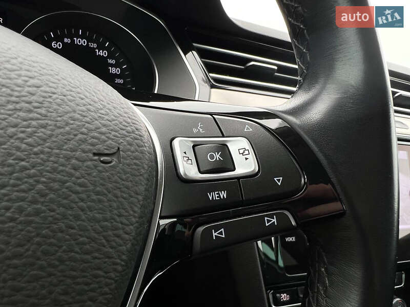 Универсал Volkswagen Passat 2019 в Брошневе-Осаде