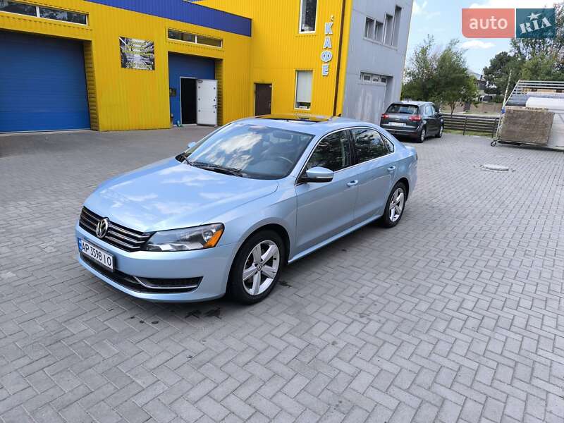 Седан Volkswagen Passat 2012 в Запорожье