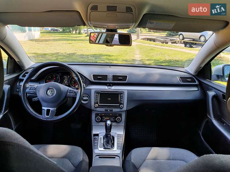 Универсал Volkswagen Passat 2011 в Луцке фото 10 Универсал Volkswagen Passat 2011 в Луцке