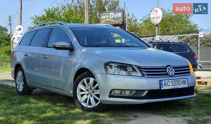 Универсал Volkswagen Passat 2011 в Луцке фото 6 Универсал Volkswagen Passat 2011 в Луцке