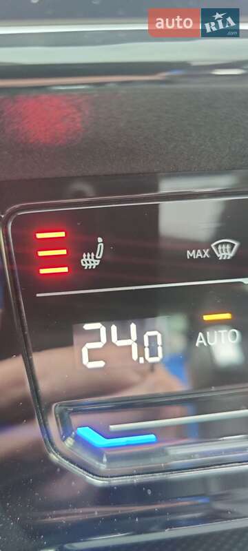 Универсал Volkswagen Passat 2020 в Краснограде фото 101 Универсал Volkswagen Passat 2020 в Краснограде