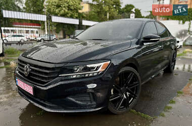 Седан Volkswagen Passat 2020 в Одессе