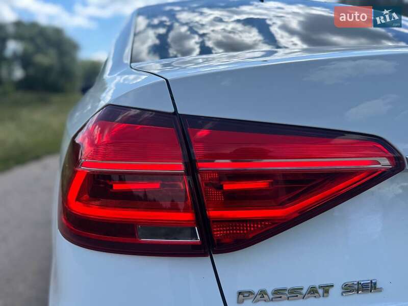 Седан Volkswagen Passat 2015 в Переяславе