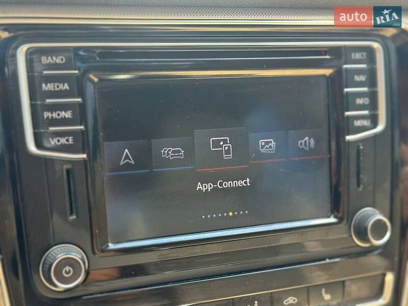 Седан Volkswagen Passat 2015 в Переяславе