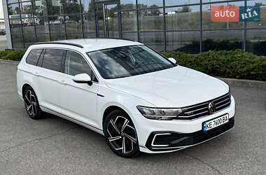 Універсал Volkswagen Passat 2022 в 