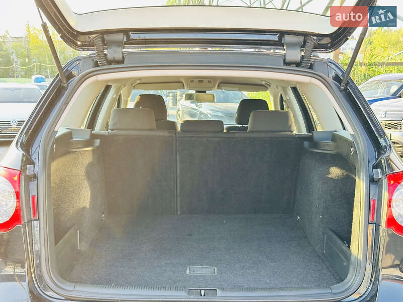 Универсал Volkswagen Passat 2009 в Харькове