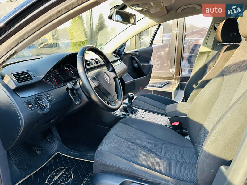 Универсал Volkswagen Passat 2009 в Харькове