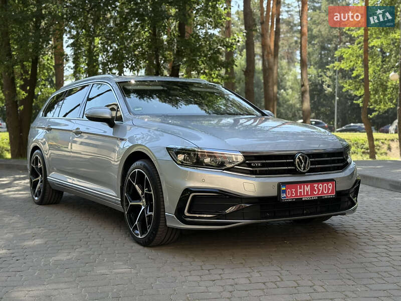Универсал Volkswagen Passat 2021 в Броварах