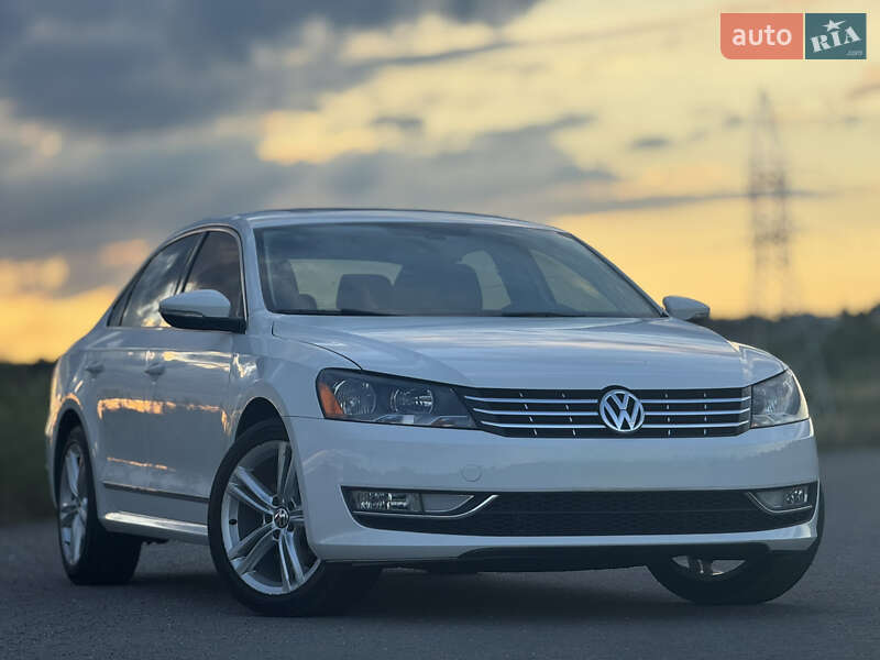 Седан Volkswagen Passat 2015 в Дрогобыче