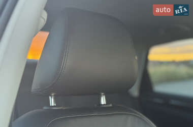Седан Volkswagen Passat 2015 в 