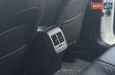 Седан Volkswagen Passat 2015 в 