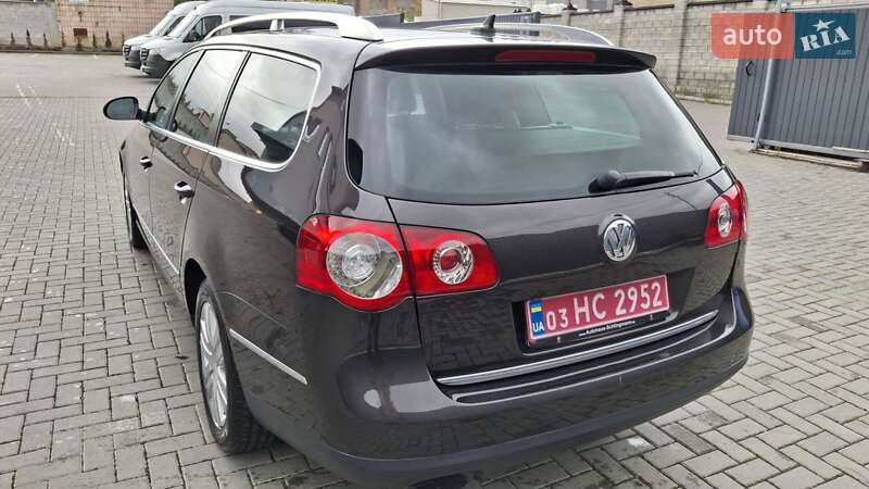 Универсал Volkswagen Passat 2008 в Ровно
