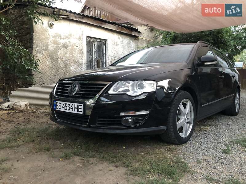 Універсал Volkswagen Passat 2008 в 