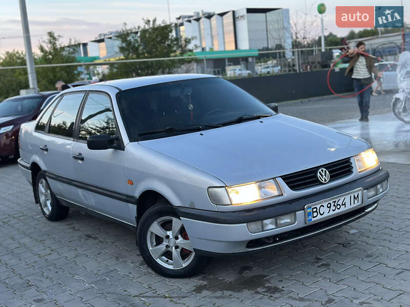 Volkswagen Passat 1996