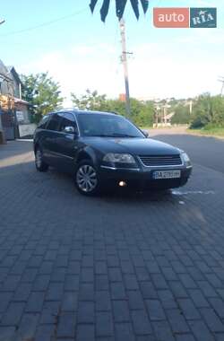 Універсал Volkswagen Passat 2001 в Новоархангельську