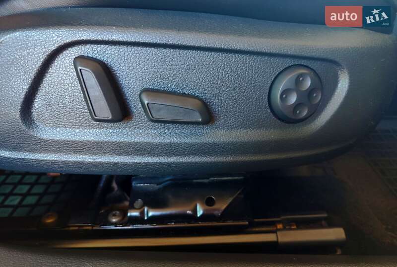 Универсал Volkswagen Passat 2013 в Умани