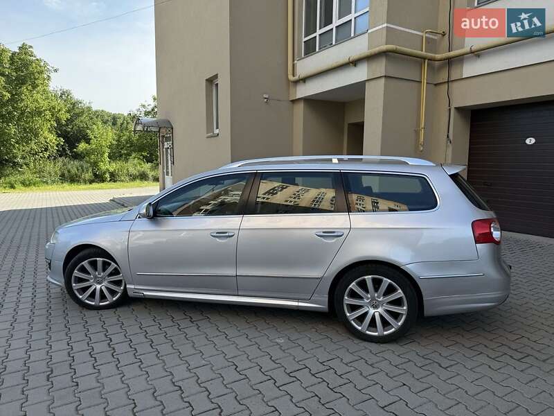 Універсал Volkswagen Passat 2010 в Львові