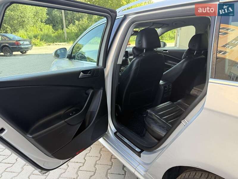 Універсал Volkswagen Passat 2010 в Львові