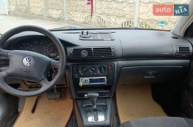 Универсал Volkswagen Passat 1997 в 