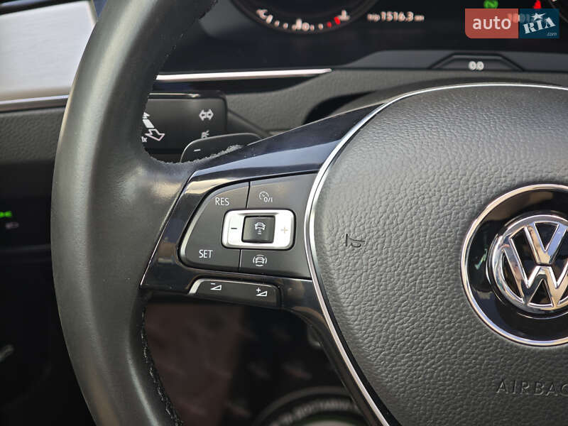 Универсал Volkswagen Passat 2019 в Луцке