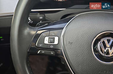 Універсал Volkswagen Passat 2019 в 