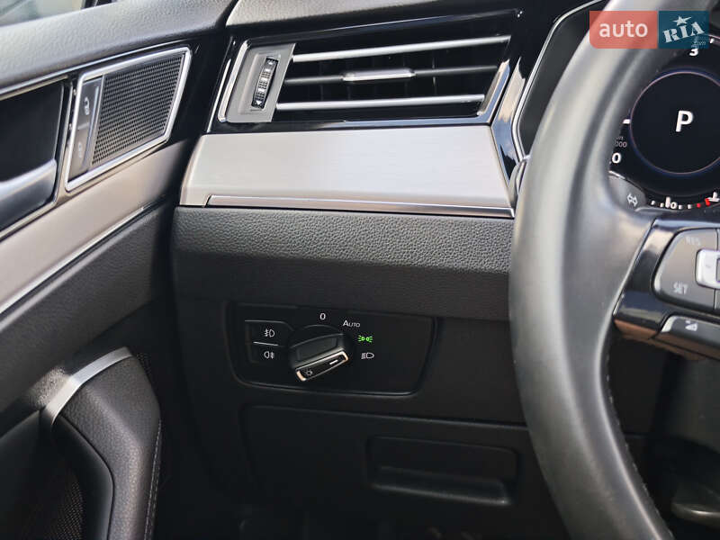 Универсал Volkswagen Passat 2019 в Луцке