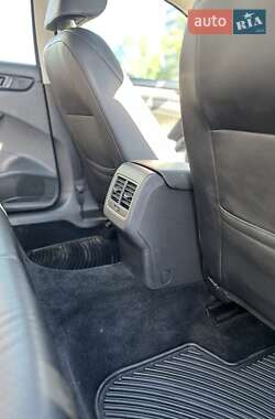Седан Volkswagen Passat 2014 в 