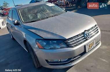 Седан Volkswagen Passat 2014 в 