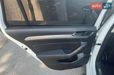 Универсал Volkswagen Passat 2015 в 