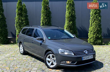 Універсал Volkswagen Passat 2011 в Мукачевому