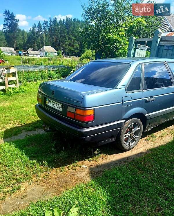 Volkswagen Passat 1989
