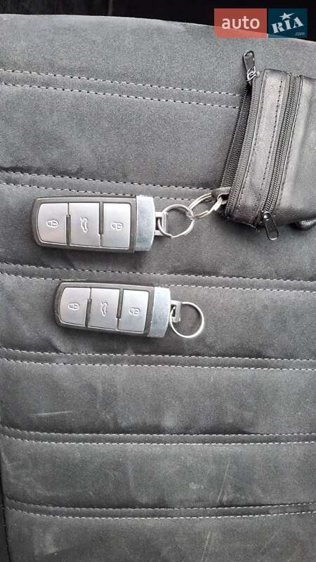 Универсал Volkswagen Passat 2008 в Ровно