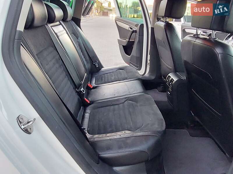 Универсал Volkswagen Passat 2013 в Одессе
