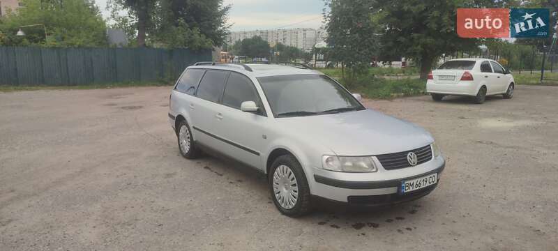 Универсал Volkswagen Passat 2000 в Сумах