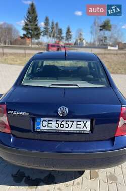 Седан Volkswagen Passat 2001 в Черновцах