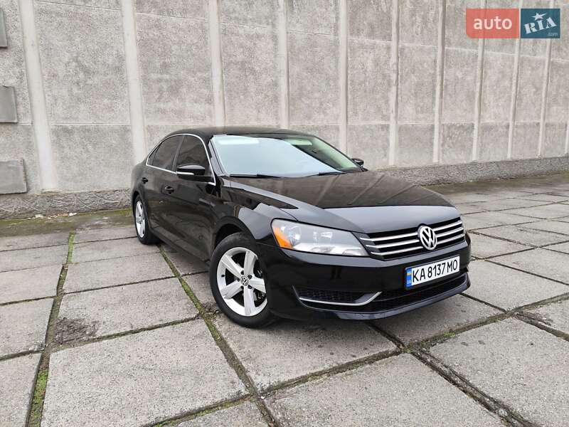 Седан Volkswagen Passat 2012 в Черкассах