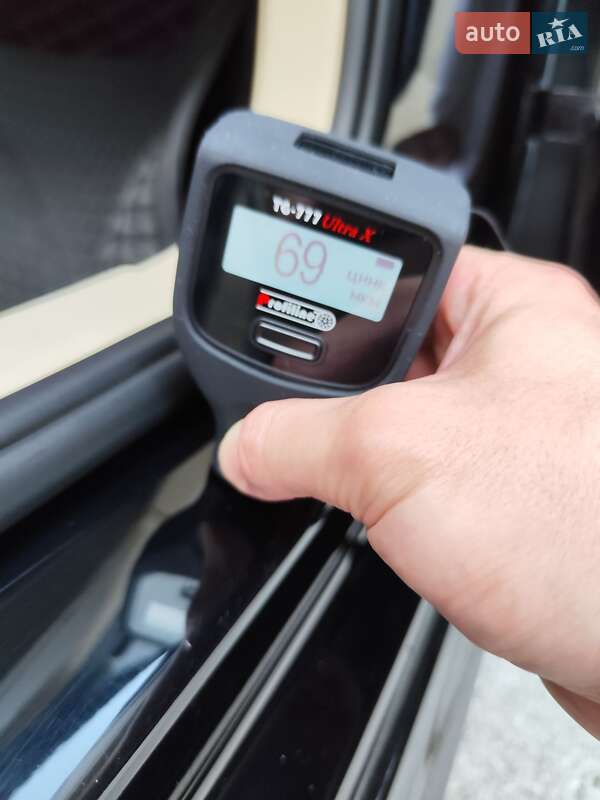 Седан Volkswagen Passat 2012 в Черкассах