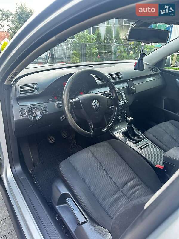 Седан Volkswagen Passat 2007 в Городке