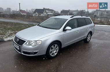 Универсал Volkswagen Passat 2007 в Овруче