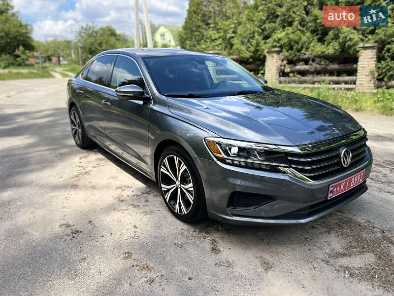 Volkswagen Passat 2021