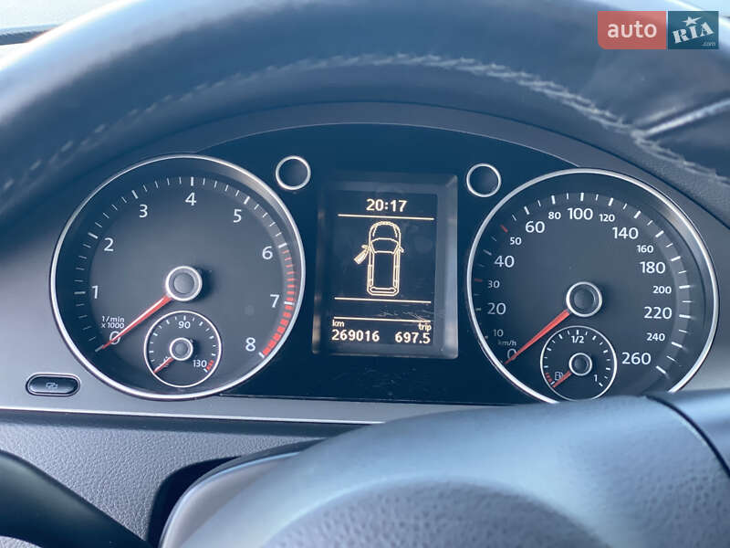 Універсал Volkswagen Passat 2009 в Дубні