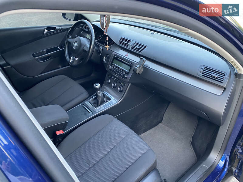 Універсал Volkswagen Passat 2009 в Дубні