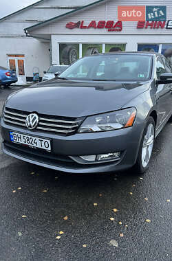 Седан Volkswagen Passat 2014 в Измаиле