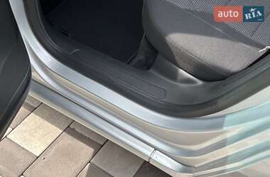Універсал Volkswagen Passat 2014 в 