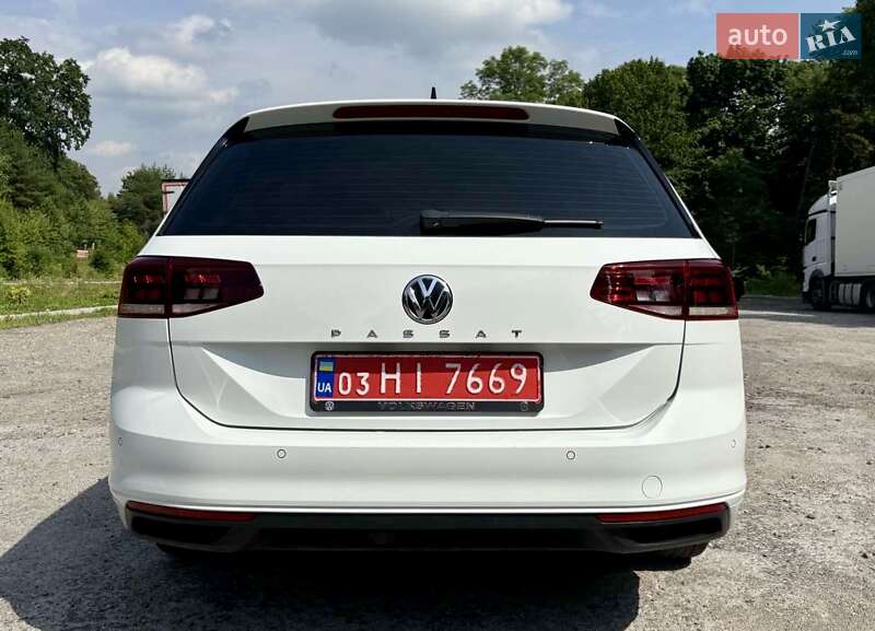Універсал Volkswagen Passat 2020 в Бережанах