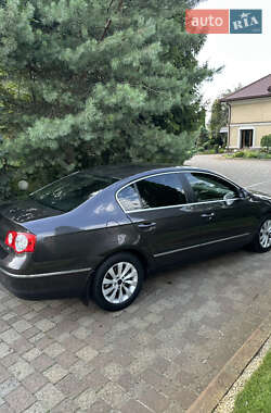 Седан Volkswagen Passat 2008 в 